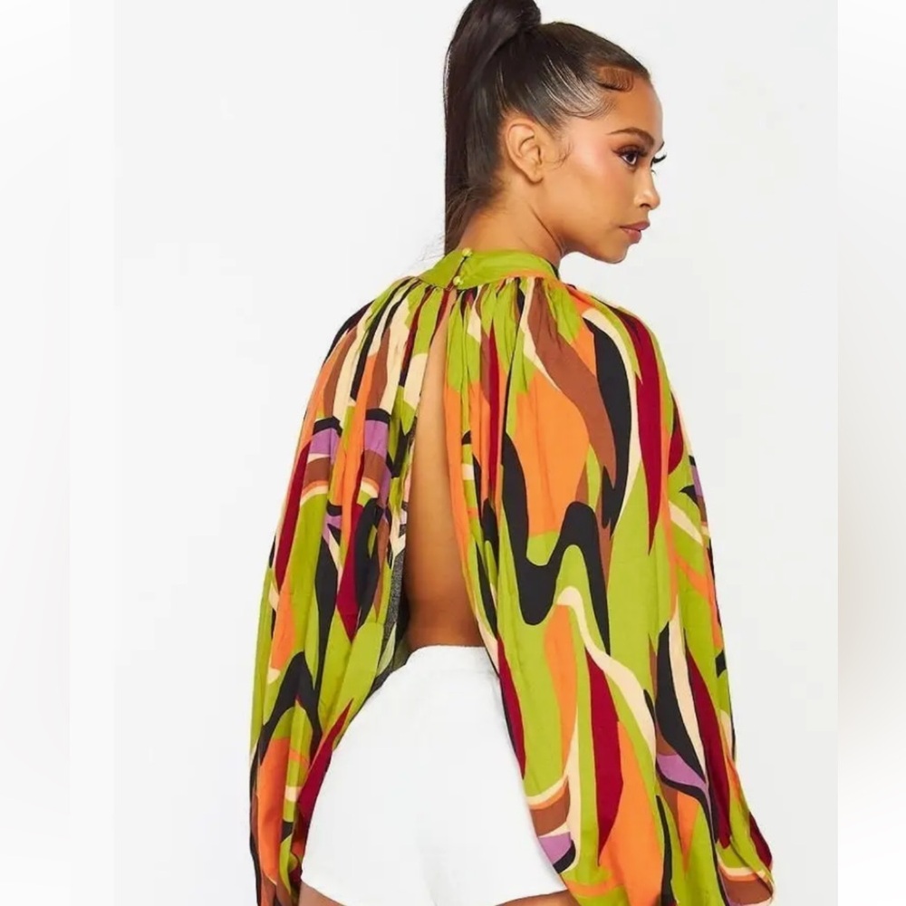 ROMANTIC PRINT PUFF TOP - Picture 3 of 4